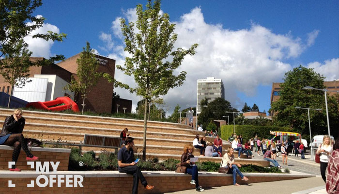 埃克塞特大学地理位置在哪?