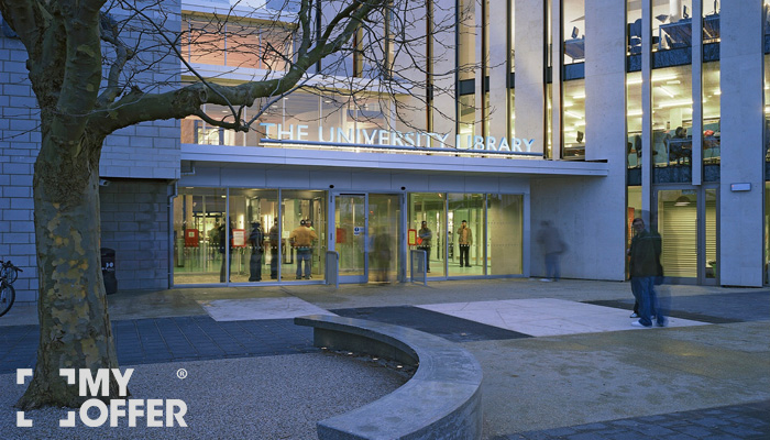 朴茨茅斯大学读研条件是什么?